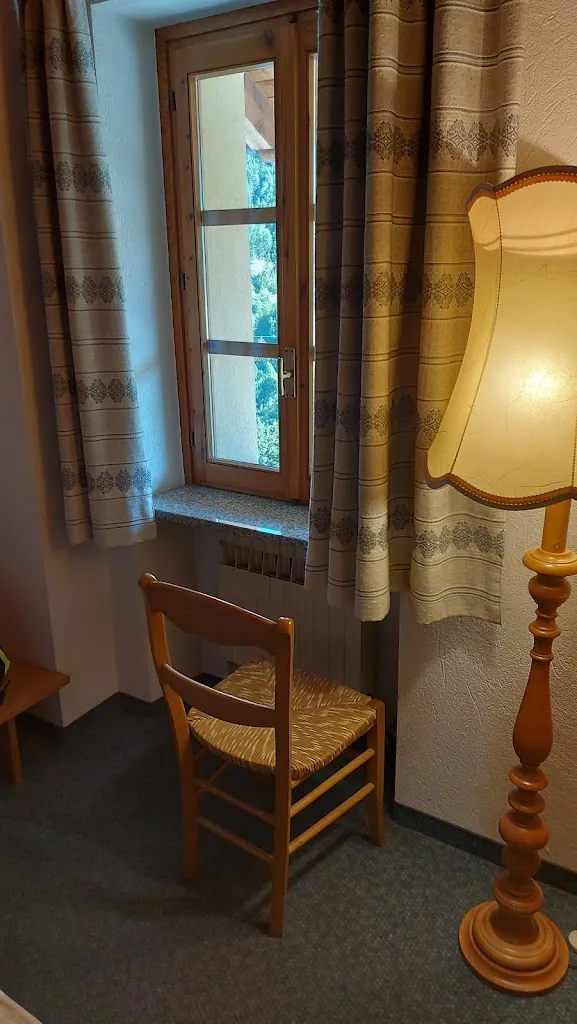 Javier Santos_Locanda La Clusaz_Doues_review