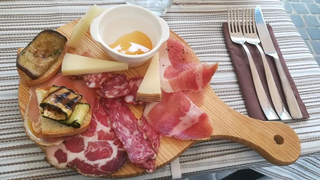 Menu_L' Alberata_Tarquinia_immagine_6