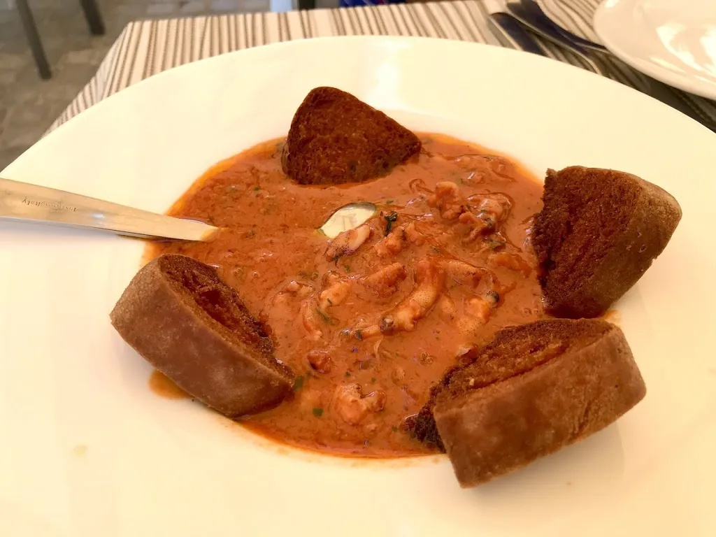 Theodor_L' Alberata_Tarquinia_recensione