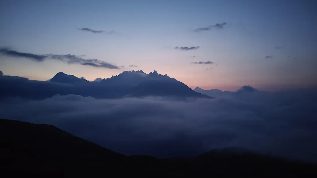 Zany X ray_Rifugio Adolphe Letey di Champillon_Doues_review