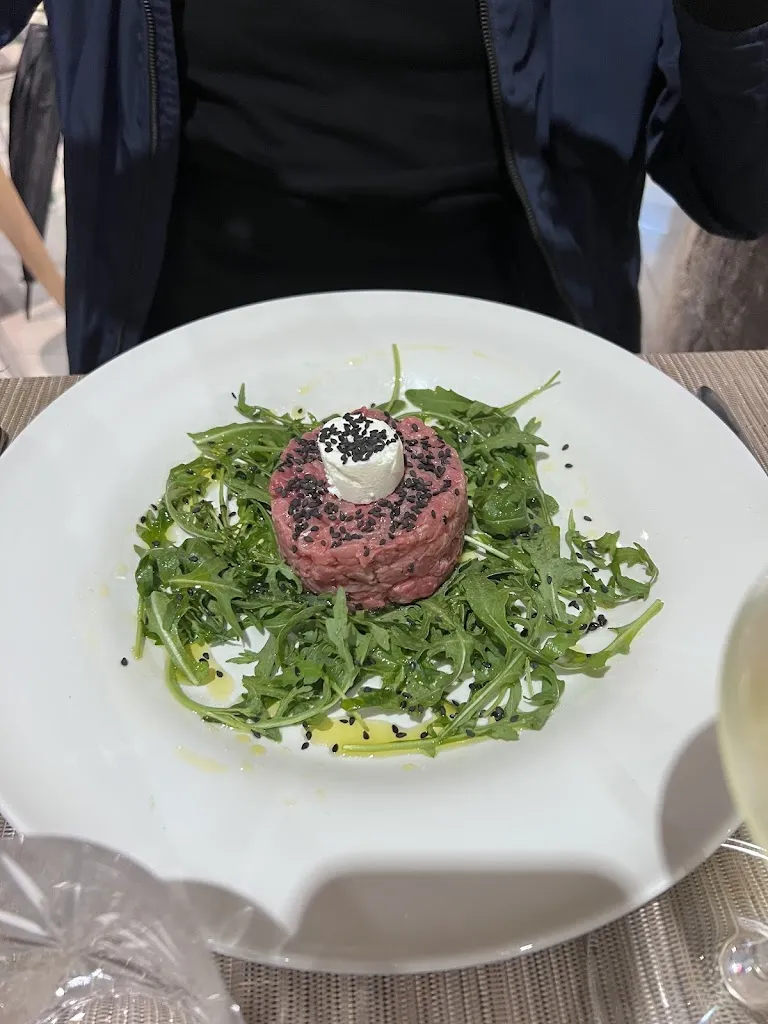 Uschi K_La Proposta_Tarquinia_review