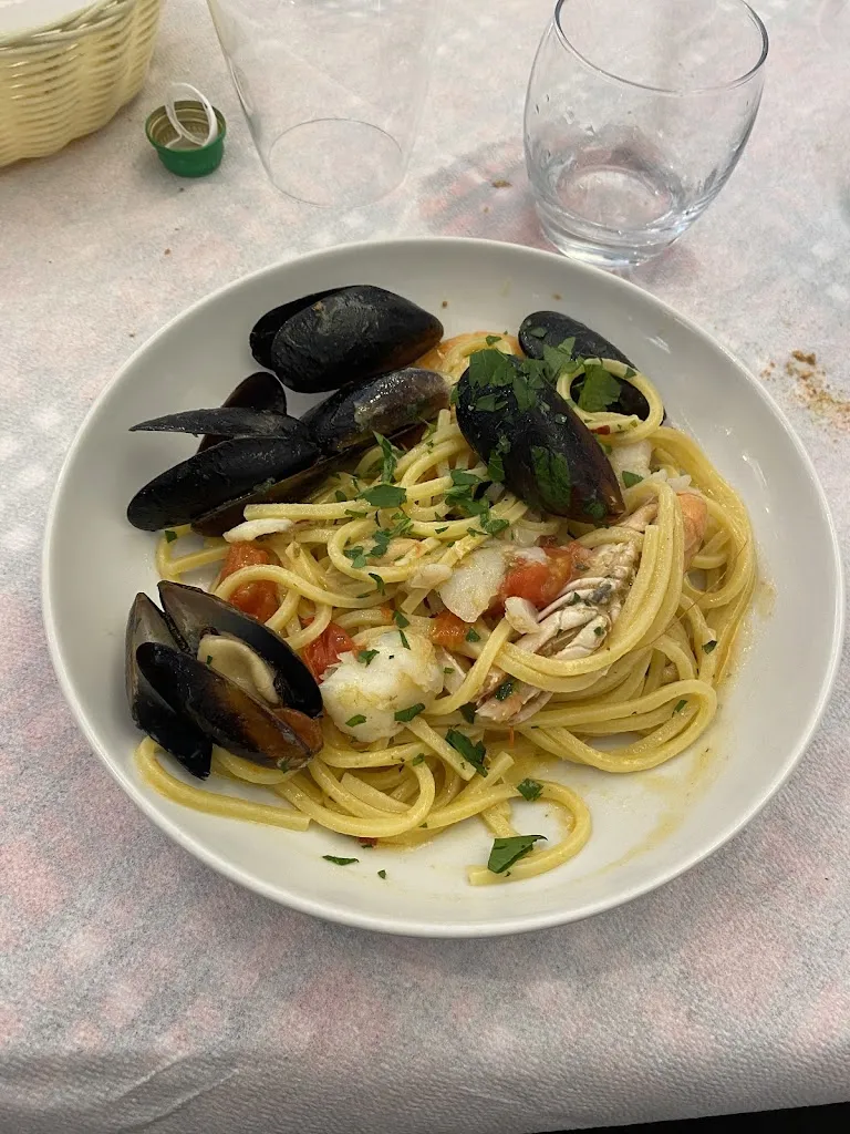 Tommaso Carniato_Il Retroborgo~Tarquinia_Tarquinia_review