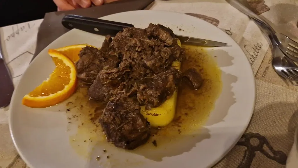 Ristorante Cavatappi Di Luccioli Tamara_Tarquinia_slider_image_2