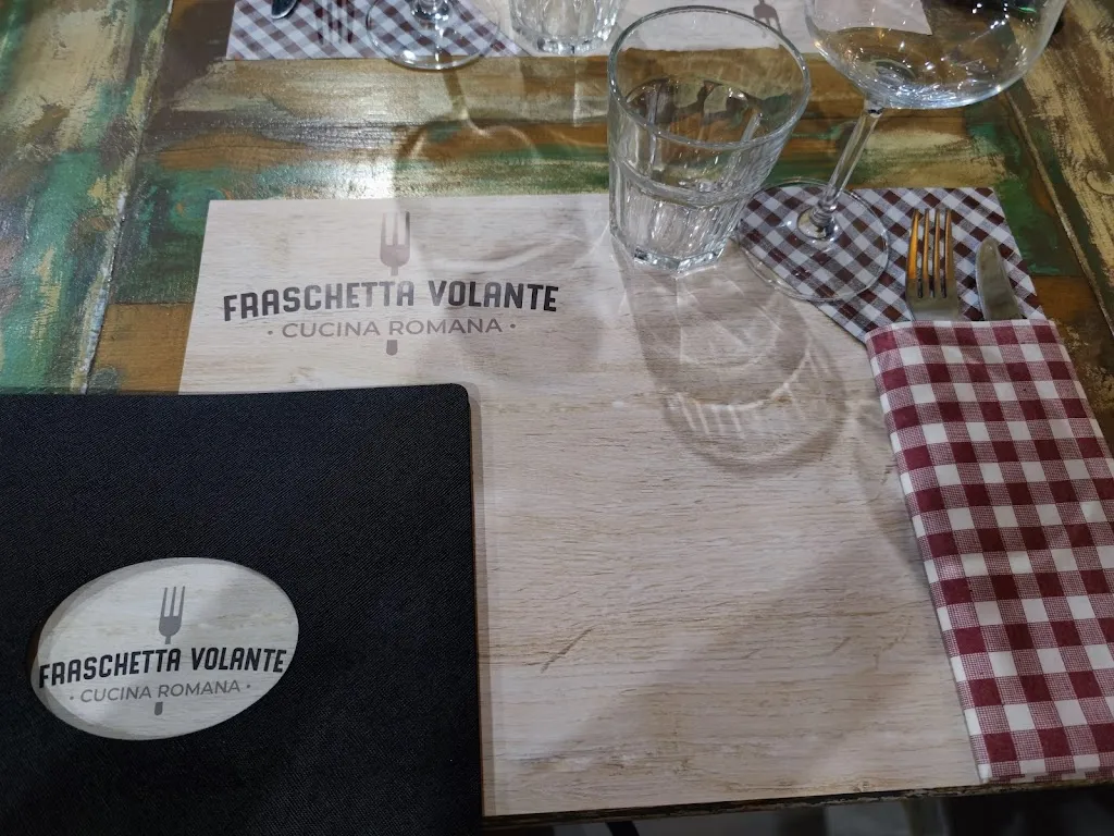Silvia Re_Fraschetta Volante_Tarquinia_recensione