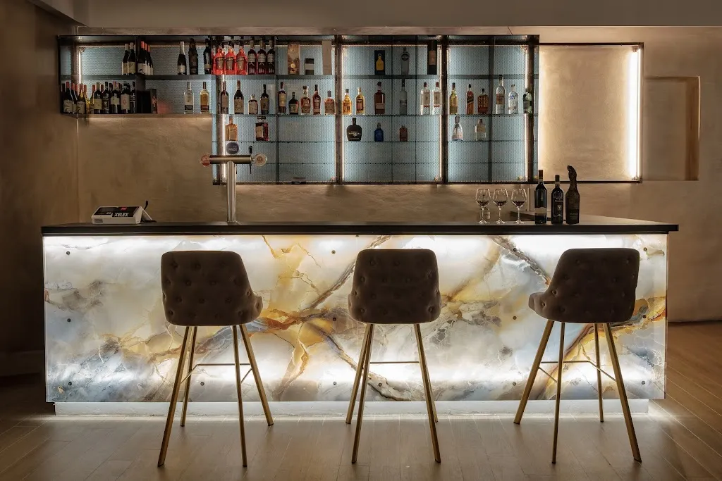 Vincanto wine bar restaurant in Tarquinia