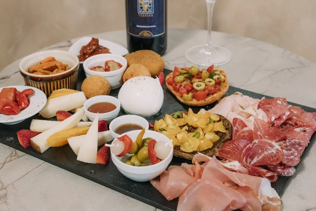 Vincanto wine bar_Tarquinia_slider_image_3