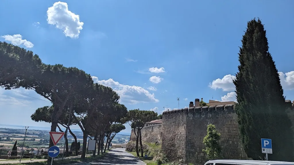 Tonatiuh Fernandez_Il Fornaretto di Bartoleschi Michele_Tarquinia_review