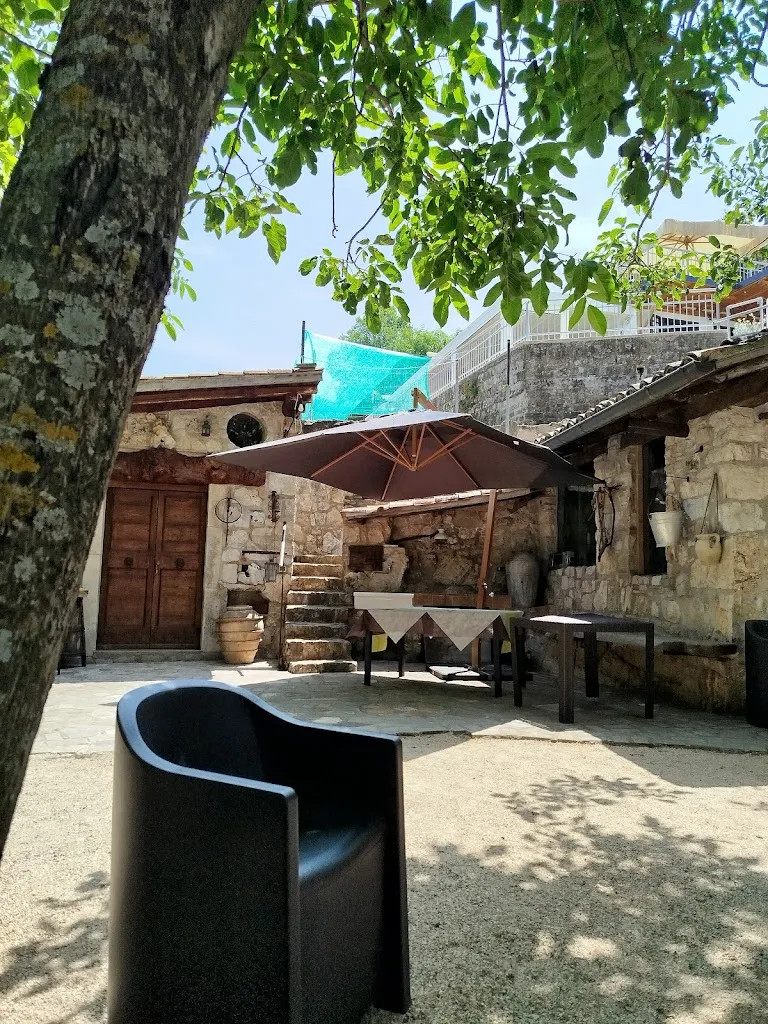 erika rossi_AlviNale La Stuzzicheria_Trivigliano_review