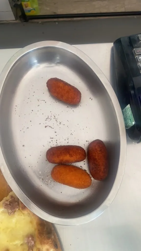 Ali Al-ghamdi_Pizza A Spicchi_Valcanneto_review