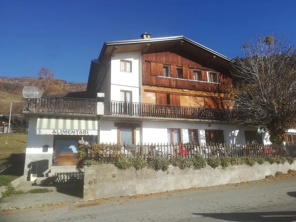 Albergo Ristorante Lo Saros_Emarese_slider_image_1