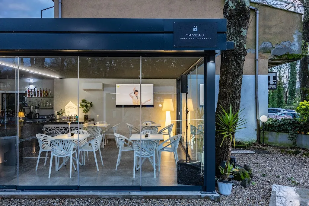 CAVEAU VALENTANO_Valentano_slider_image_3