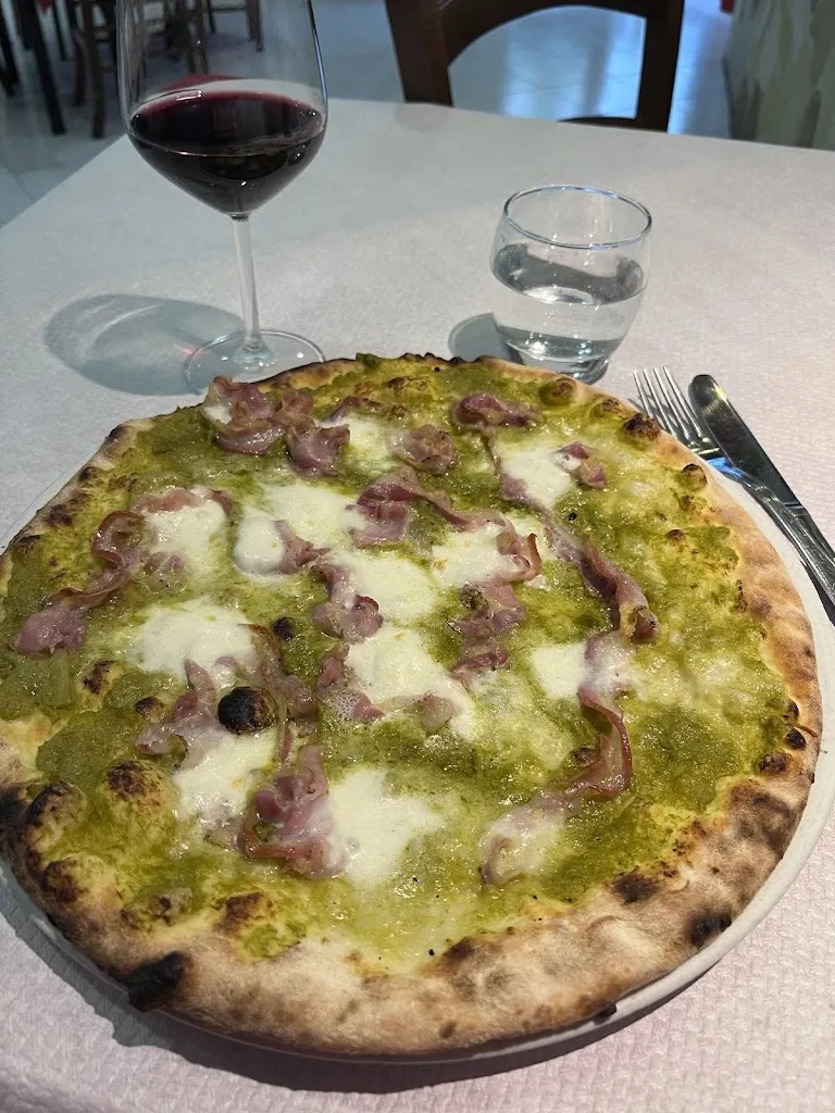 Monika Lestberg_Max Enopizzeria_Vallerano_review