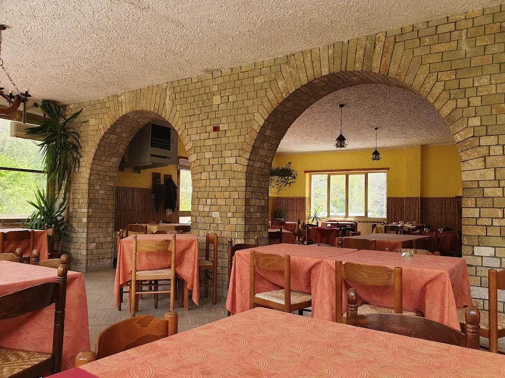 Ristorante Margherita_Vallerotonda_slider_image_3