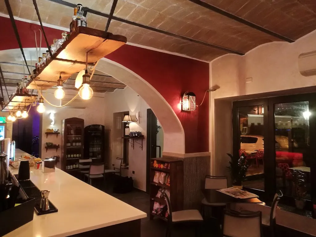 Bar Movida restaurant in Vasanello