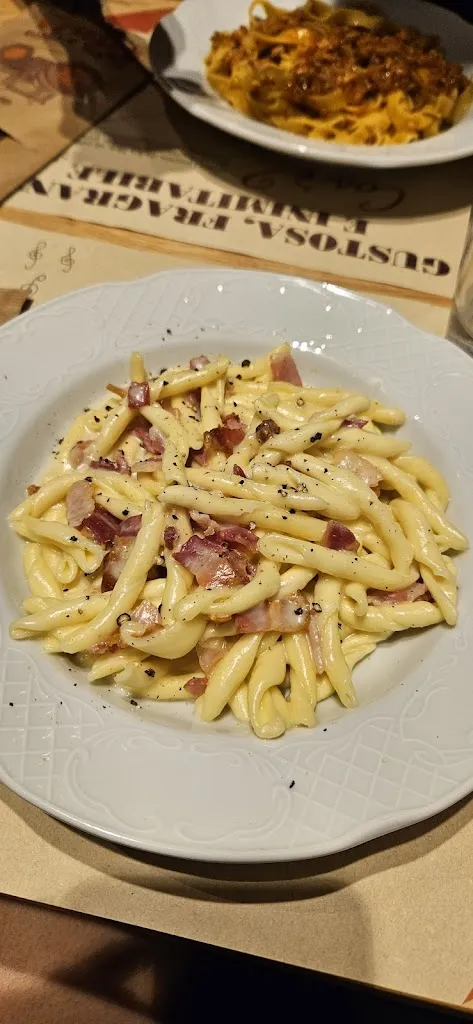 Michela Recchia_Dispensa Emilia Valmontone Outlet_Valmontone_review