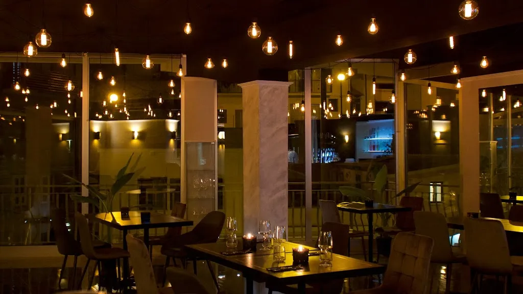 Marmo lounge restaurant in Valmontone