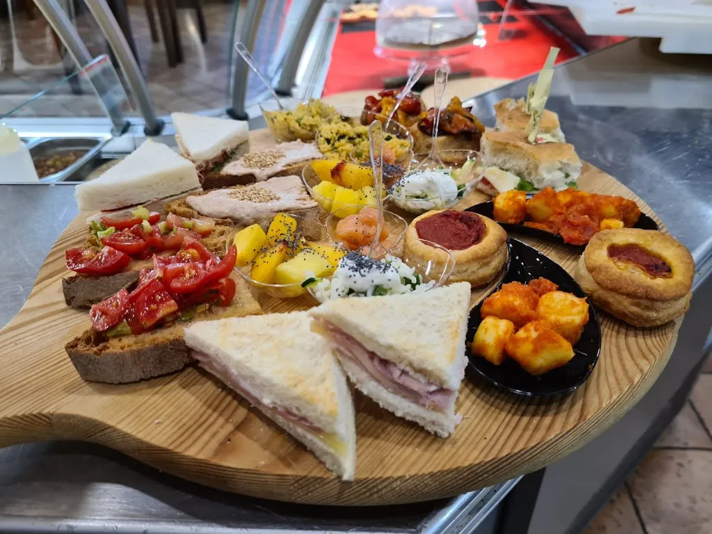 Squisito_Valmontone_slider_image_2