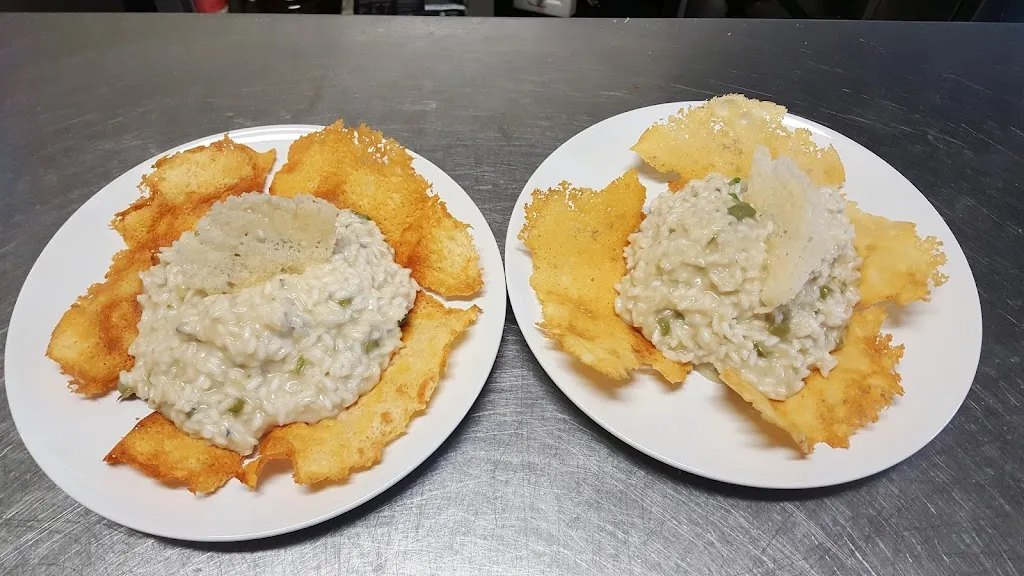 Menu_Pizzeria Trattoria Bar Cacciatori_Fénis_image_8