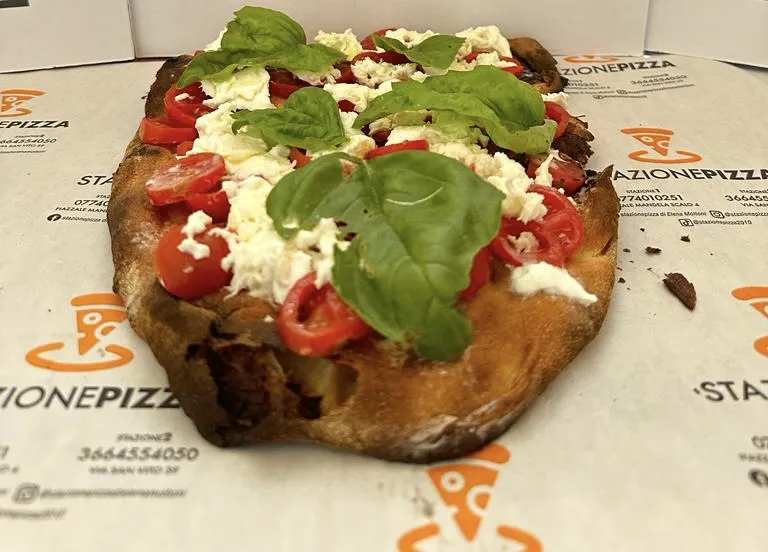 Desirèe_Stazione Pizza di Moltoni E._Vicovaro_review