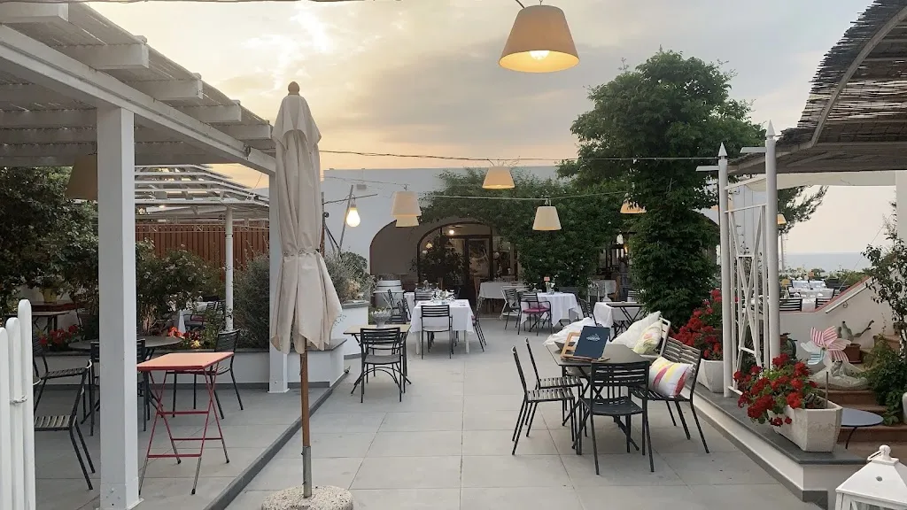 Ristorante Il Giardino_Ventotene_slider_image_1