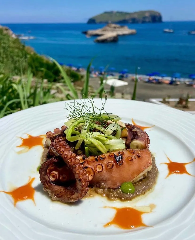 Ristorante Mast'Aniello_Ventotene_slider_image_3