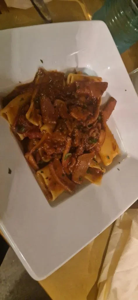 Antonio Ruosi_La lampara_Ventotene_review