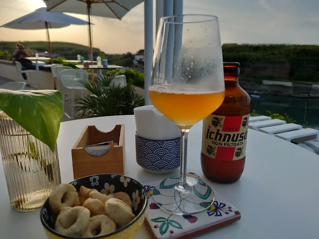 José V_Il Gabbiano Ventotene - Music Cafe_Ventotene_review