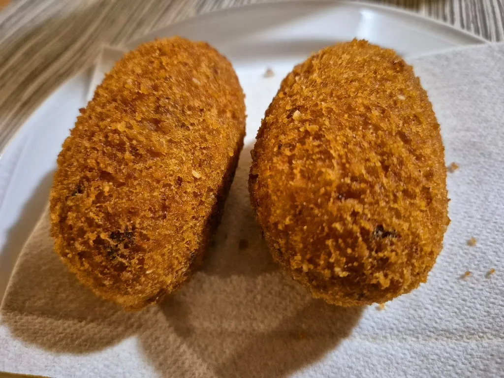 Dario “Angel & Demon”_Trattoria Pizzeria 