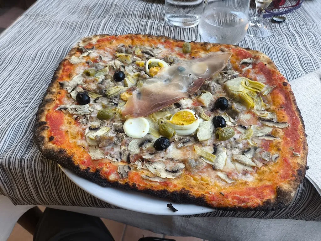 Trattoria Pizzeria 