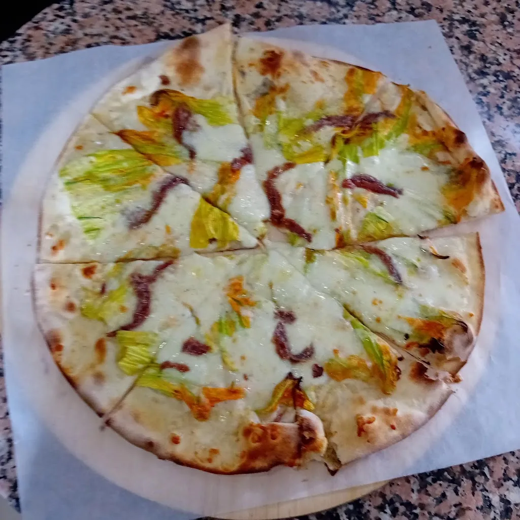 Menu_Pizzeria A.P.E._Villa San Giovanni in Tuscia_image_5