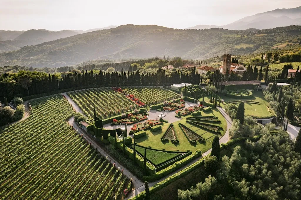 Villa Santo Stefano restaurant in Villa Santo Stefano