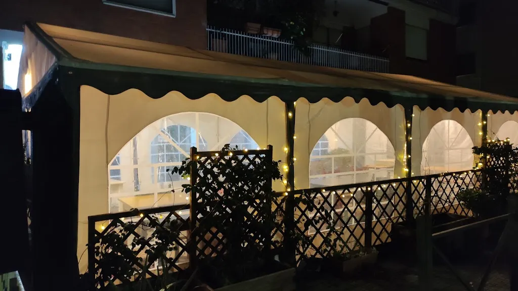 Giovanni Abbadia_Cento&Uno_Vitinia_review