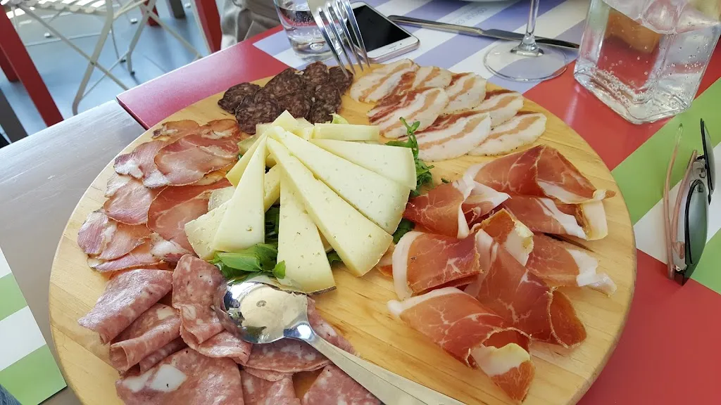 Menu_Garden Restaurant Colour Café_Vitorchiano_image_9