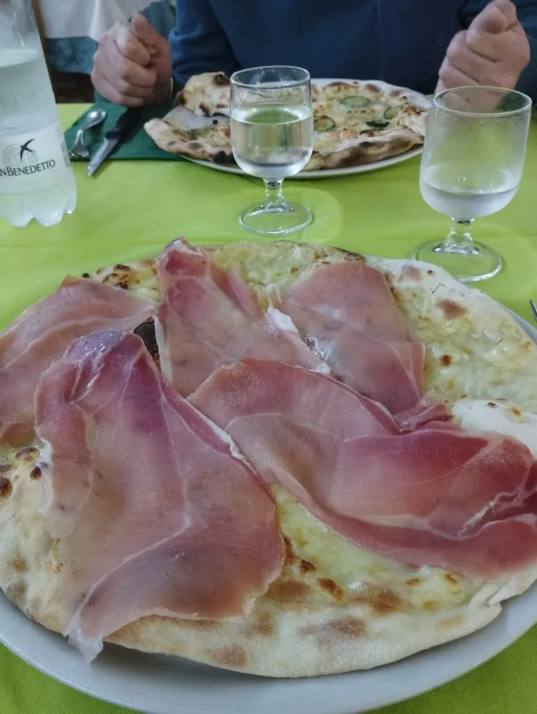 Pizzeria Al Pallone - Vitorchiano _Vitorchiano_slider_image_2