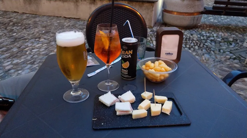 Menu_Happy Days Bar_Airole_image_1