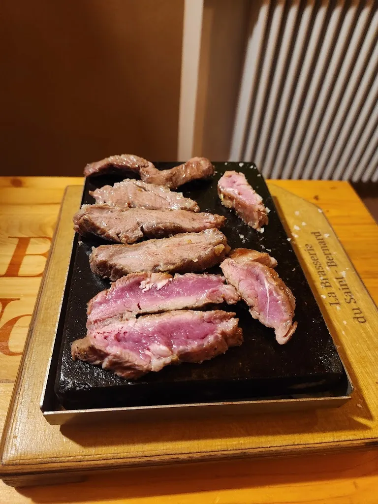 Peter Alexander - Alex Huis_Brasserie du Saint Bernard_Etroubles_review