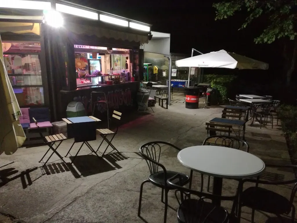 Chiosco di Rubbi Flaminia restaurant in Zepponami