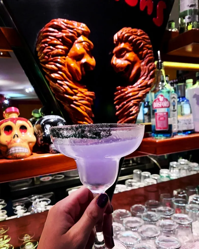 Red Lions_Zepponami_slider_image_3