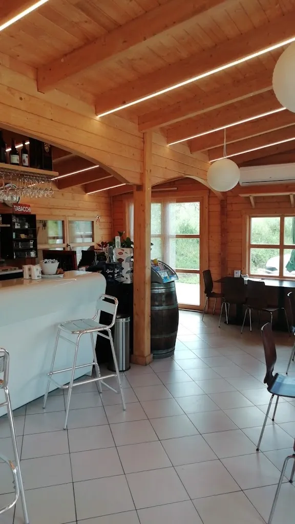 Mauro Narcisi_SER MARTIN WINE BAR - Montefiascone, VT_Zepponami_review