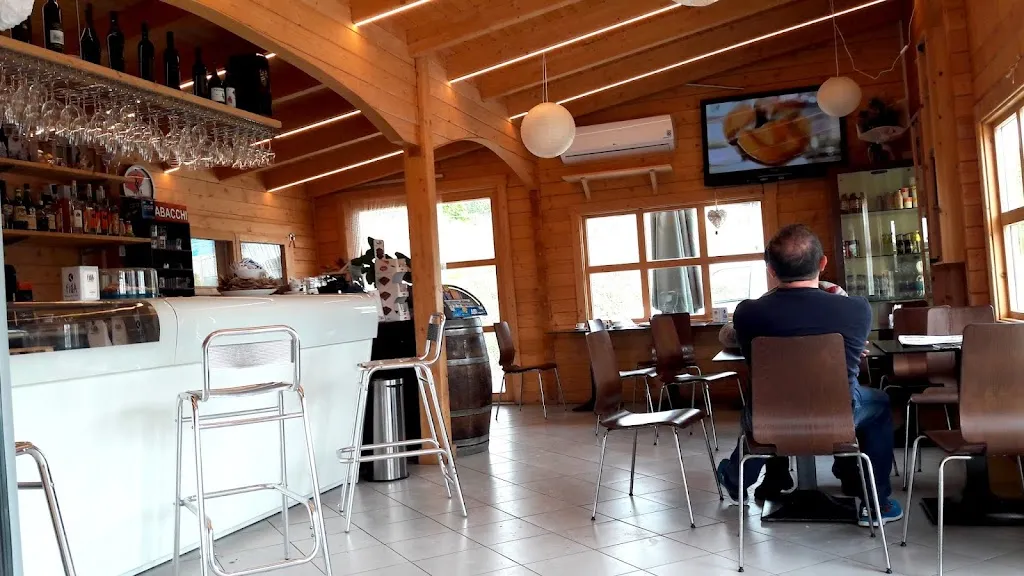 SER MARTIN WINE BAR - Montefiascone, VT_Zepponami_slider_image_2