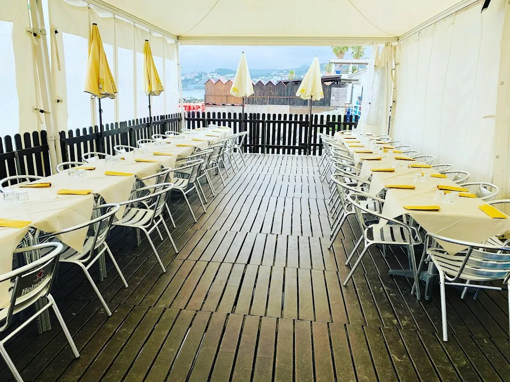 Chiosco La Cupola restaurant in Albisola Superiore