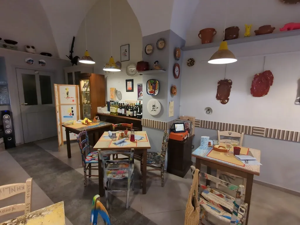 Pignatta Rossa Artrattoria restaurant in Albisola Superiore