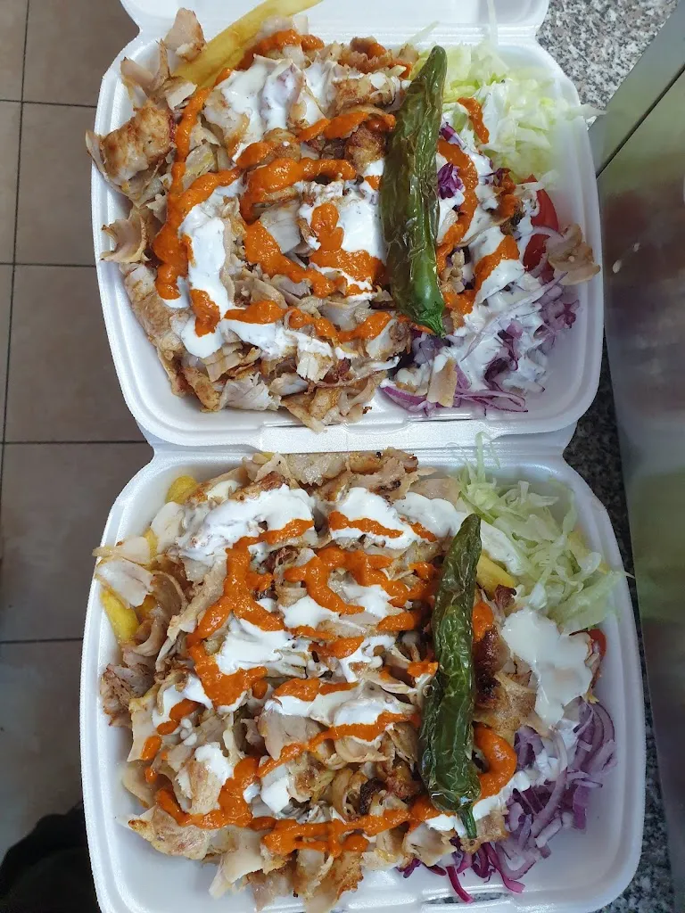 TURKISH KEBAP PIZZA_Albisola Superiore_slider_image_2