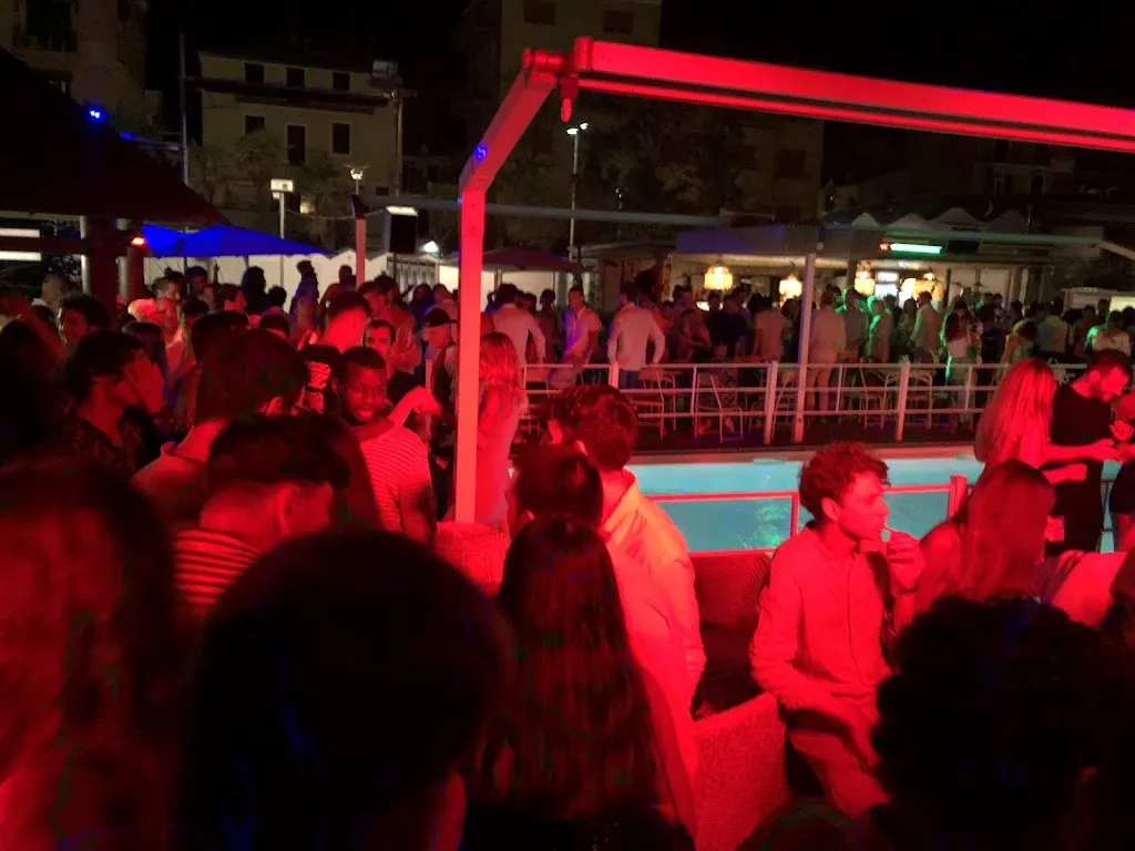 Alberto Gabutto_Soleluna Beach Village_Albisola Superiore_recensione