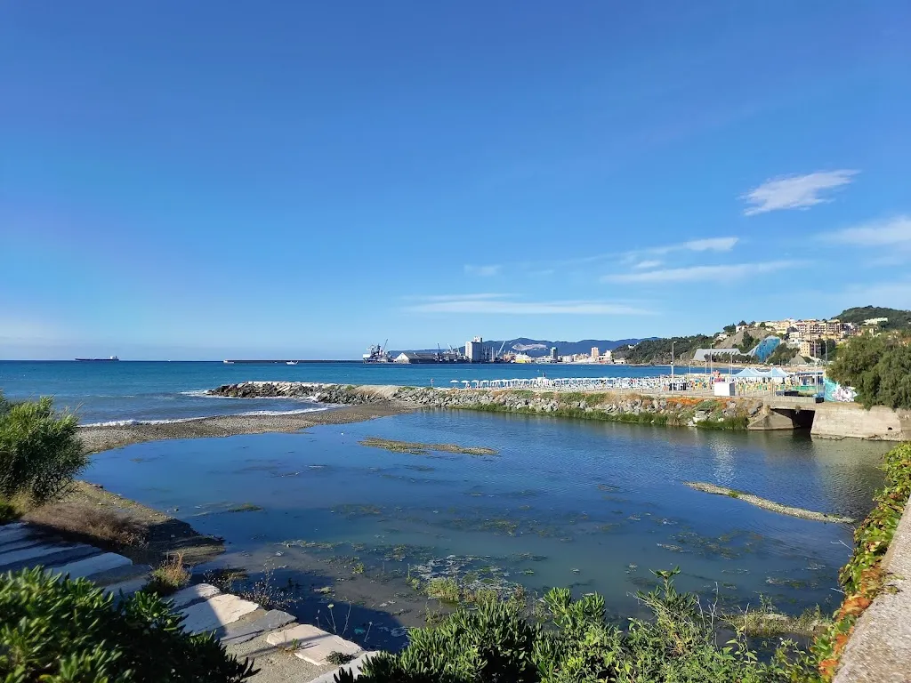 Celestino CHABI_Golden Beach_Albisola Superiore_review