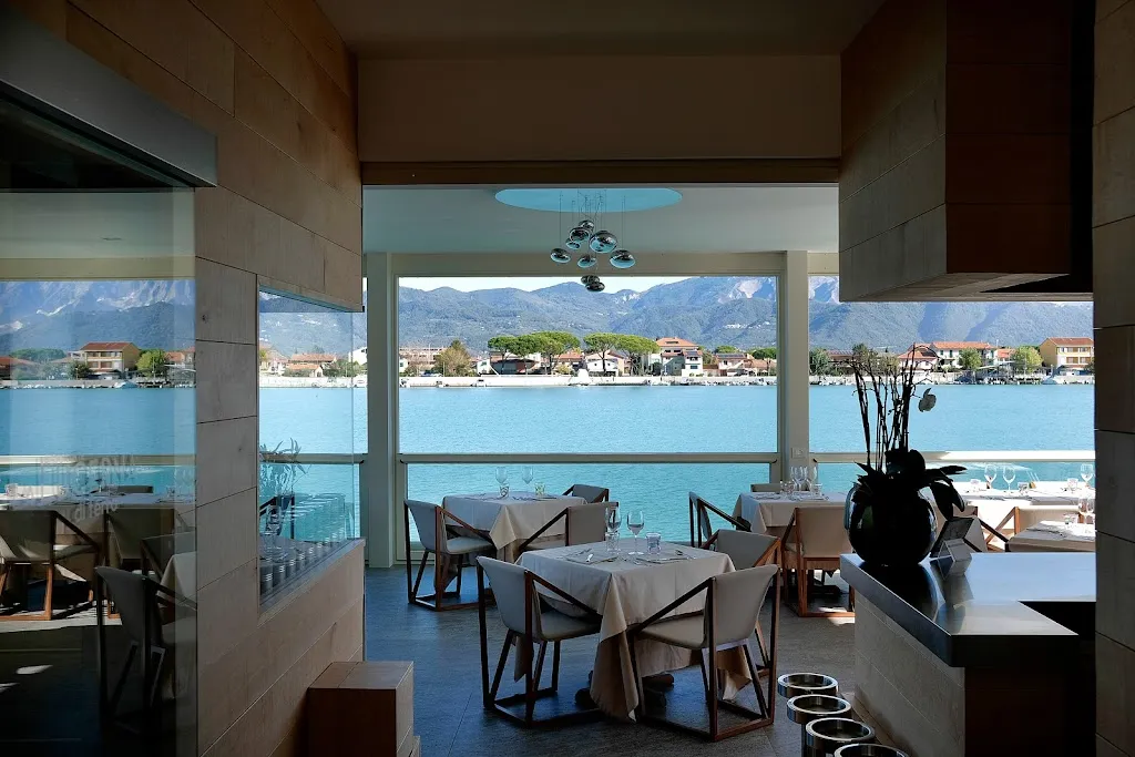 Ristorante La Lucerna di Ferro restaurant in Ameglia