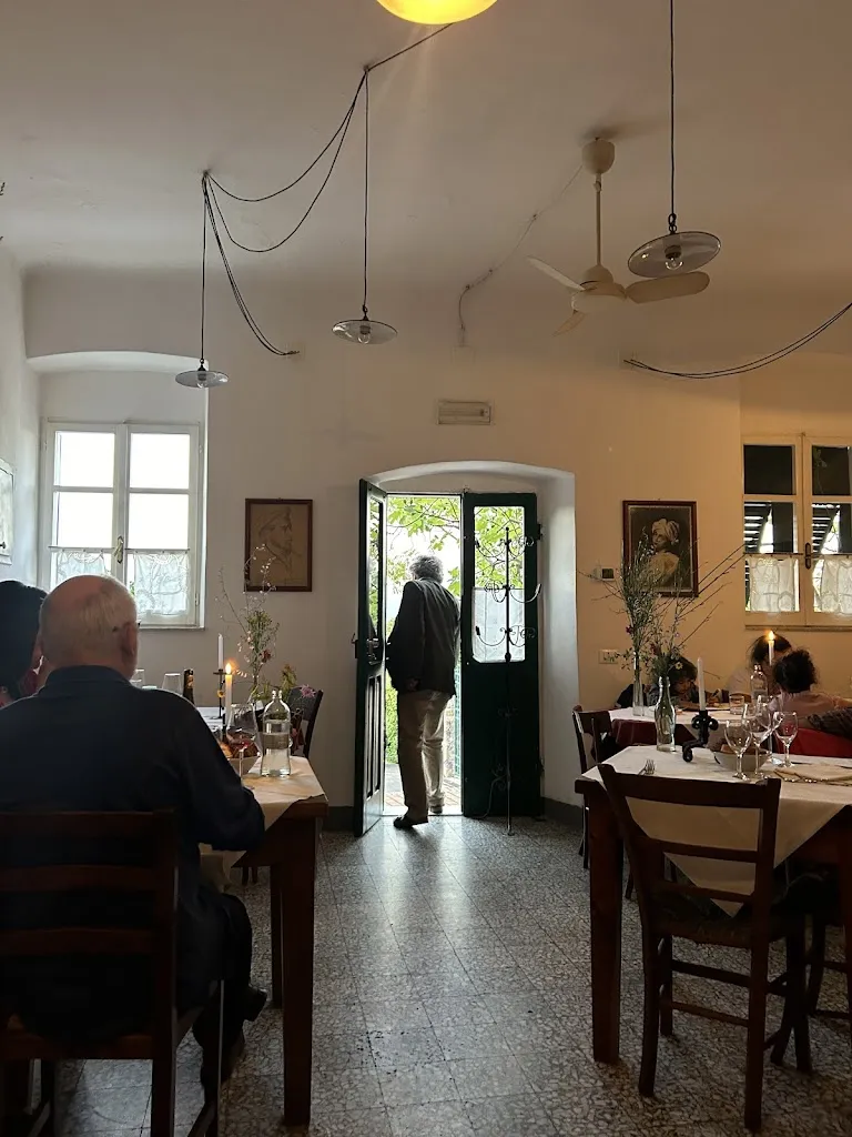 Aimèe Alysha_Trattoria Dai Pironcelli_Ameglia_review