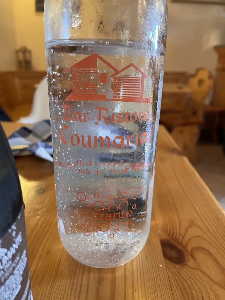 mariangela bozzoni_Bar Ristoro Coumarial_Fontainemore_review