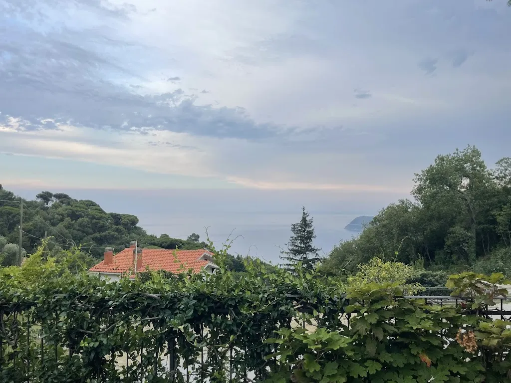 Marco R_Locanda della Torre Antica di Barone Devis_Alassio_recensione