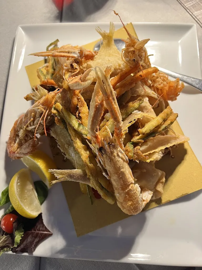 Miriam Tucci_La Scogliera_Alassio_review